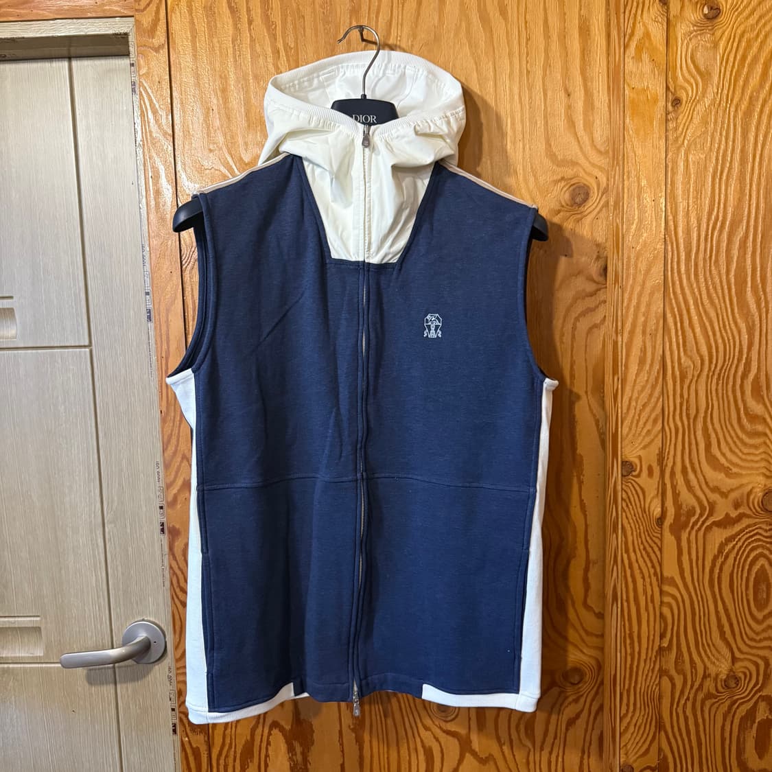 브루넬로 쿠치넬리 패딩 조끼(베스트) 새상품 판매 합니다.  상품이미지4