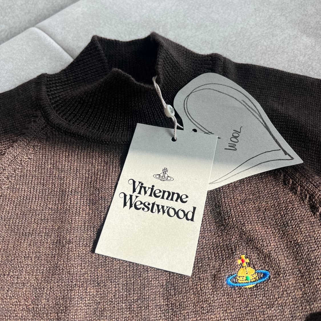 비비안웨스트우드 베아 터틀넥 반팔 니트 마이테레사 택째 새상품 상품이미지4