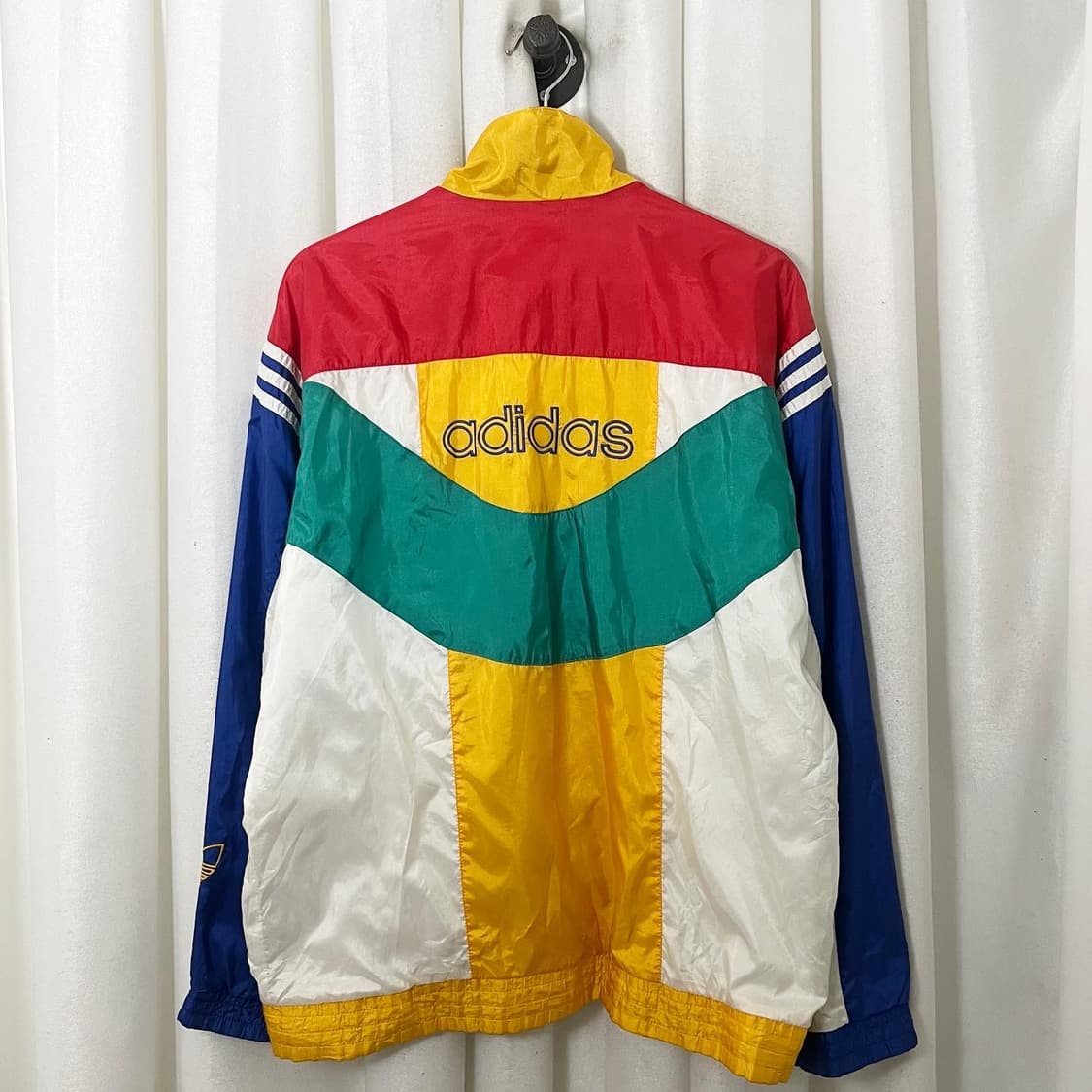 아디다스 멀티컬러 백로고 윈드브레이커 상품이미지6