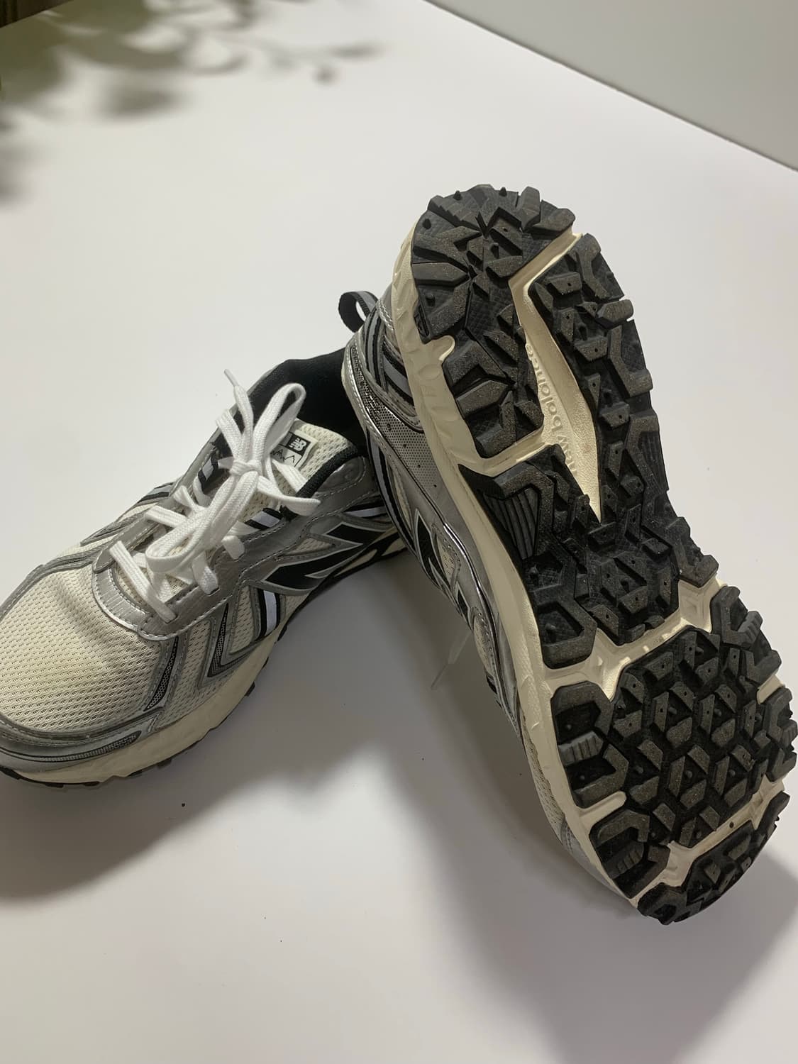 뉴발란스 410 v5 상품이미지5