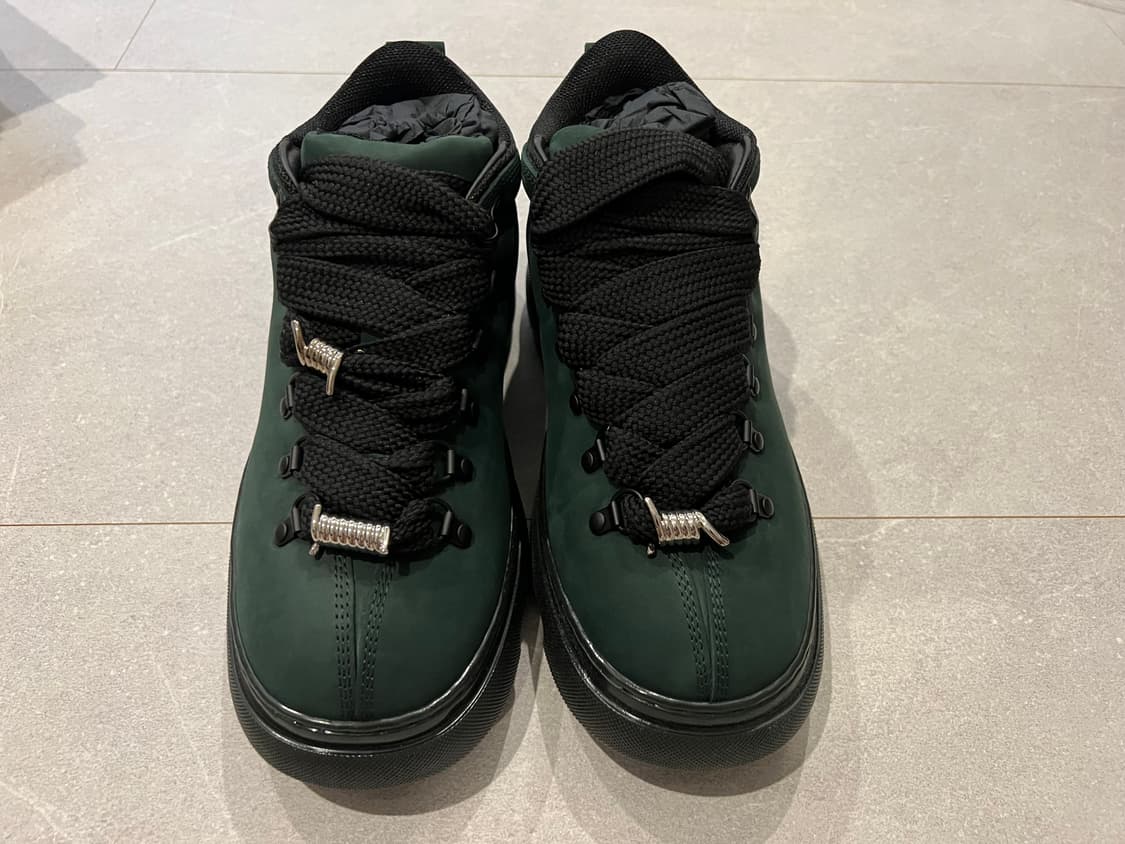 [새제품][41] 버버리 누벅 트랙부츠 상품이미지1