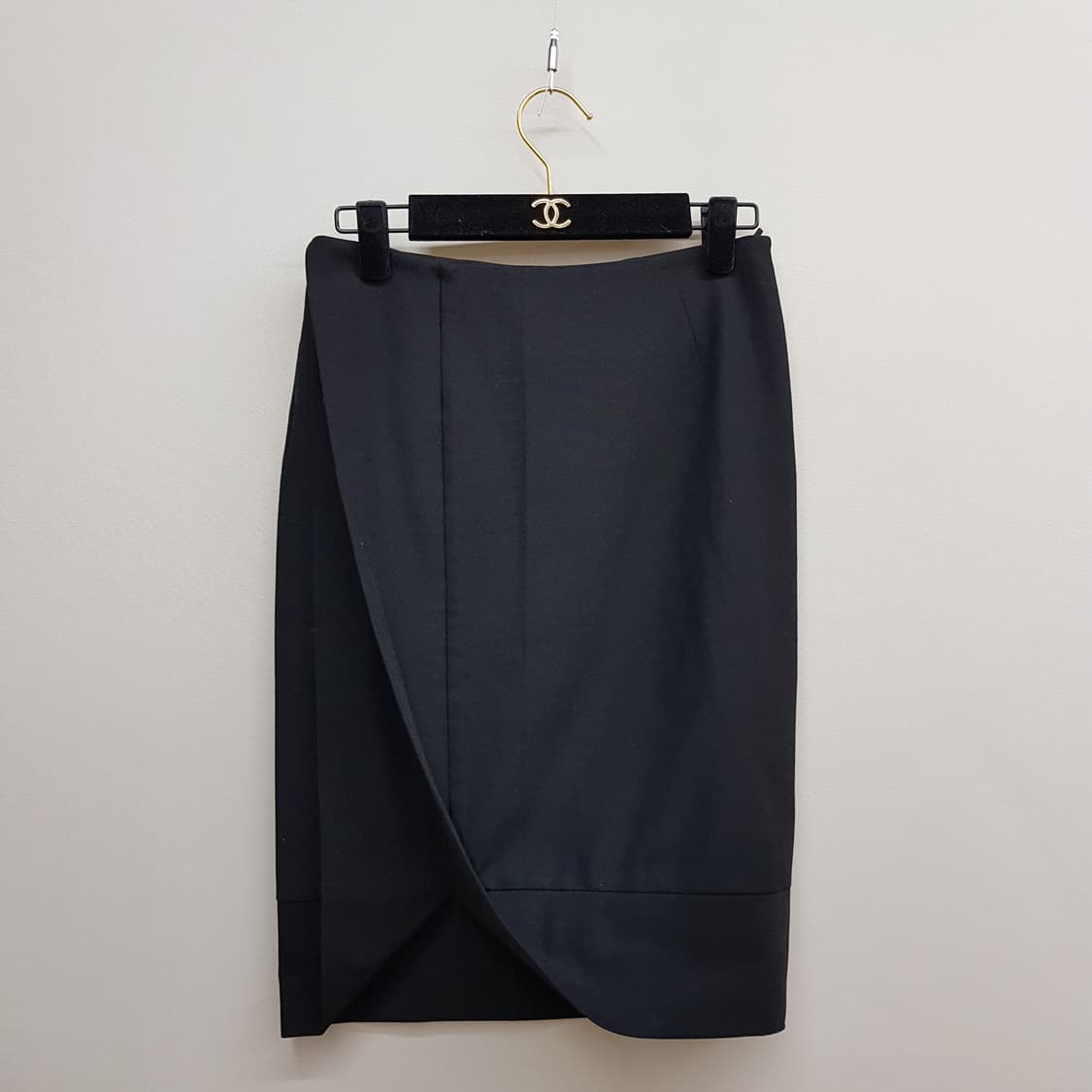 비비안웨스트우드  언발 랩 스커트  38사이즈 상품이미지1