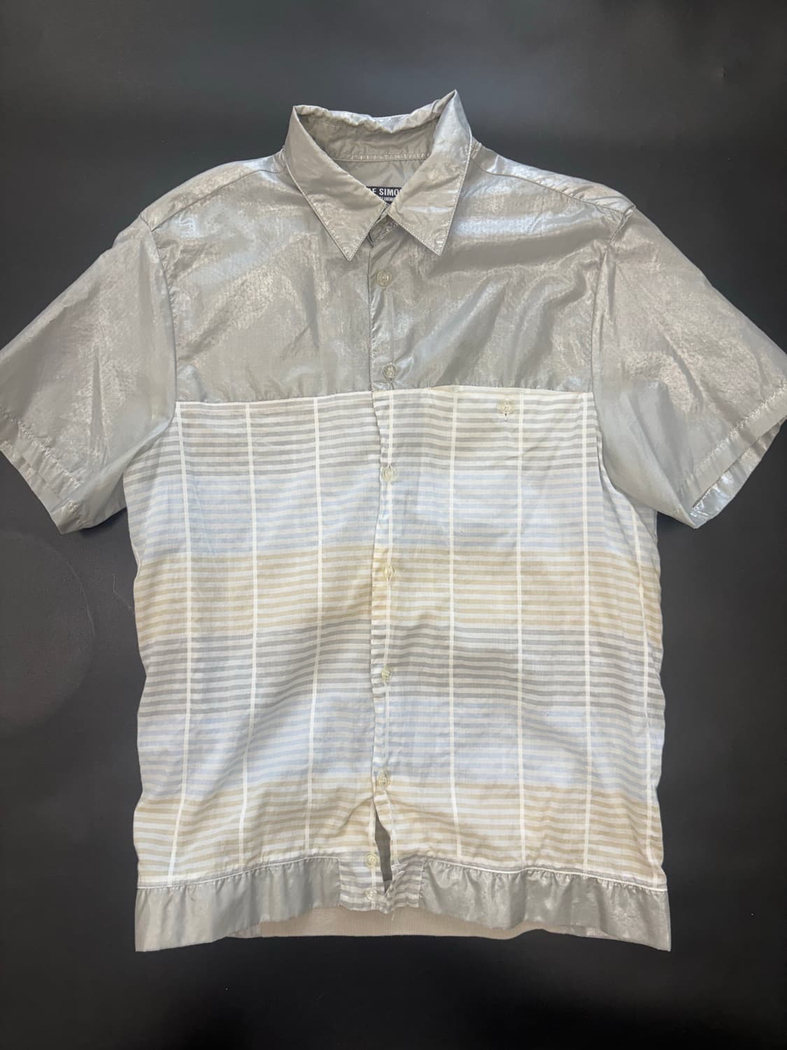 라프시몬스(Raf Simons)의 2007년 아카이브 반팔 셔츠 상품이미지1