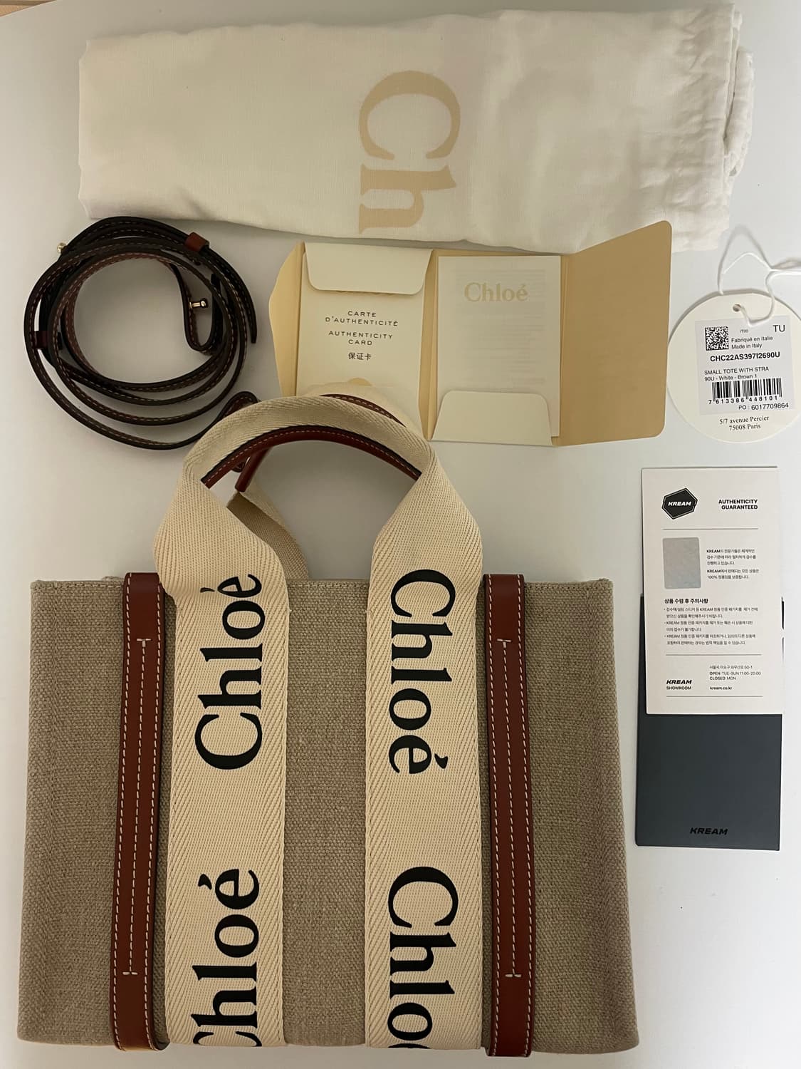 끌로에 우디백 스몰 스트랩 토트백 상품이미지1