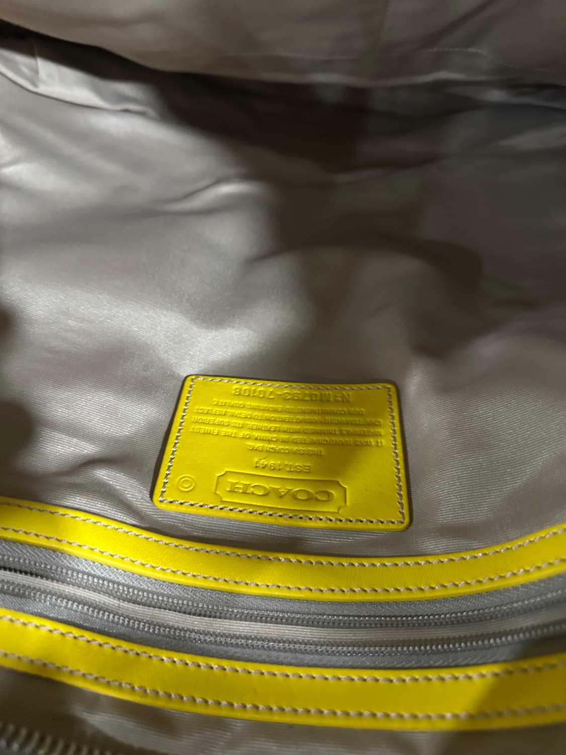 코치 빅 캔버스 토드크로스백 옐로우 상품이미지6