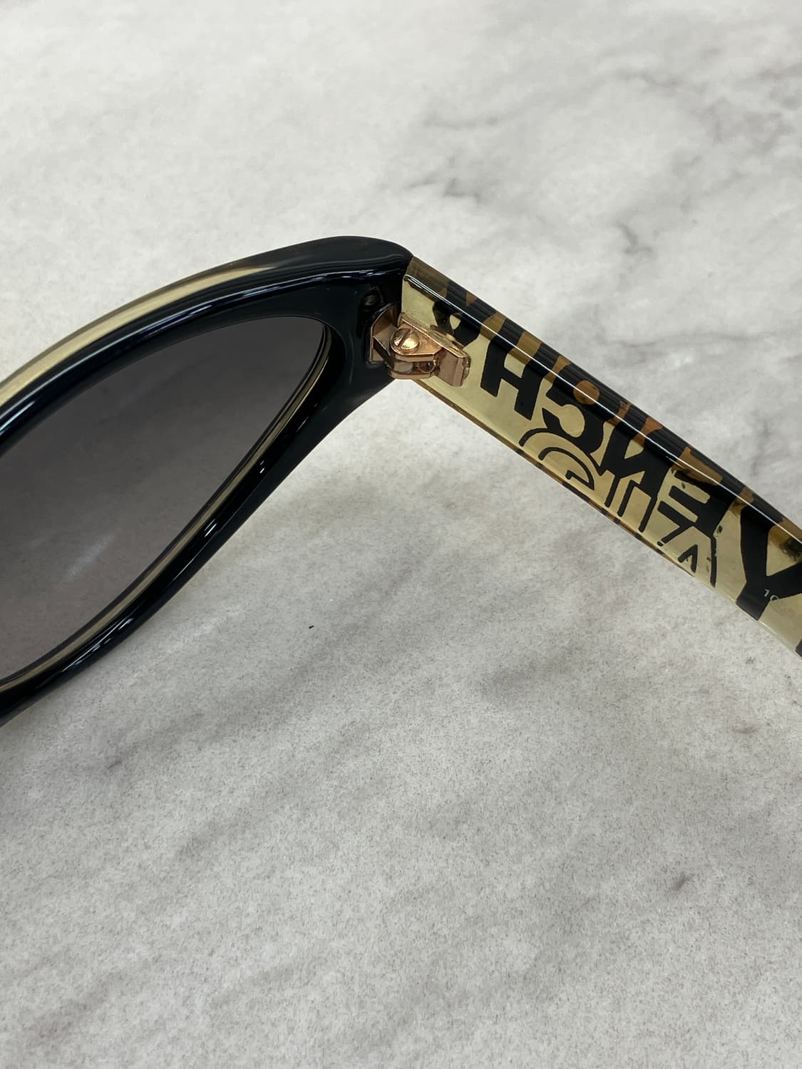 지방시 GIVENCHY 블랙 클리어 캣아이 선글라스 상품이미지3