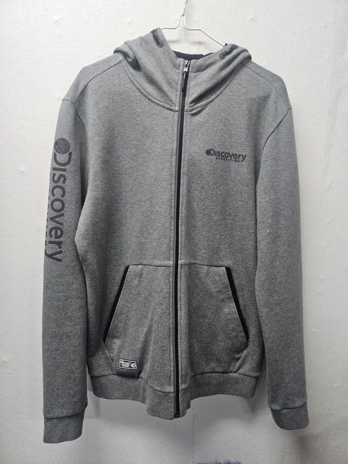 디스커버리(discovery) 후드 트레이닝 상의 상품이미지1