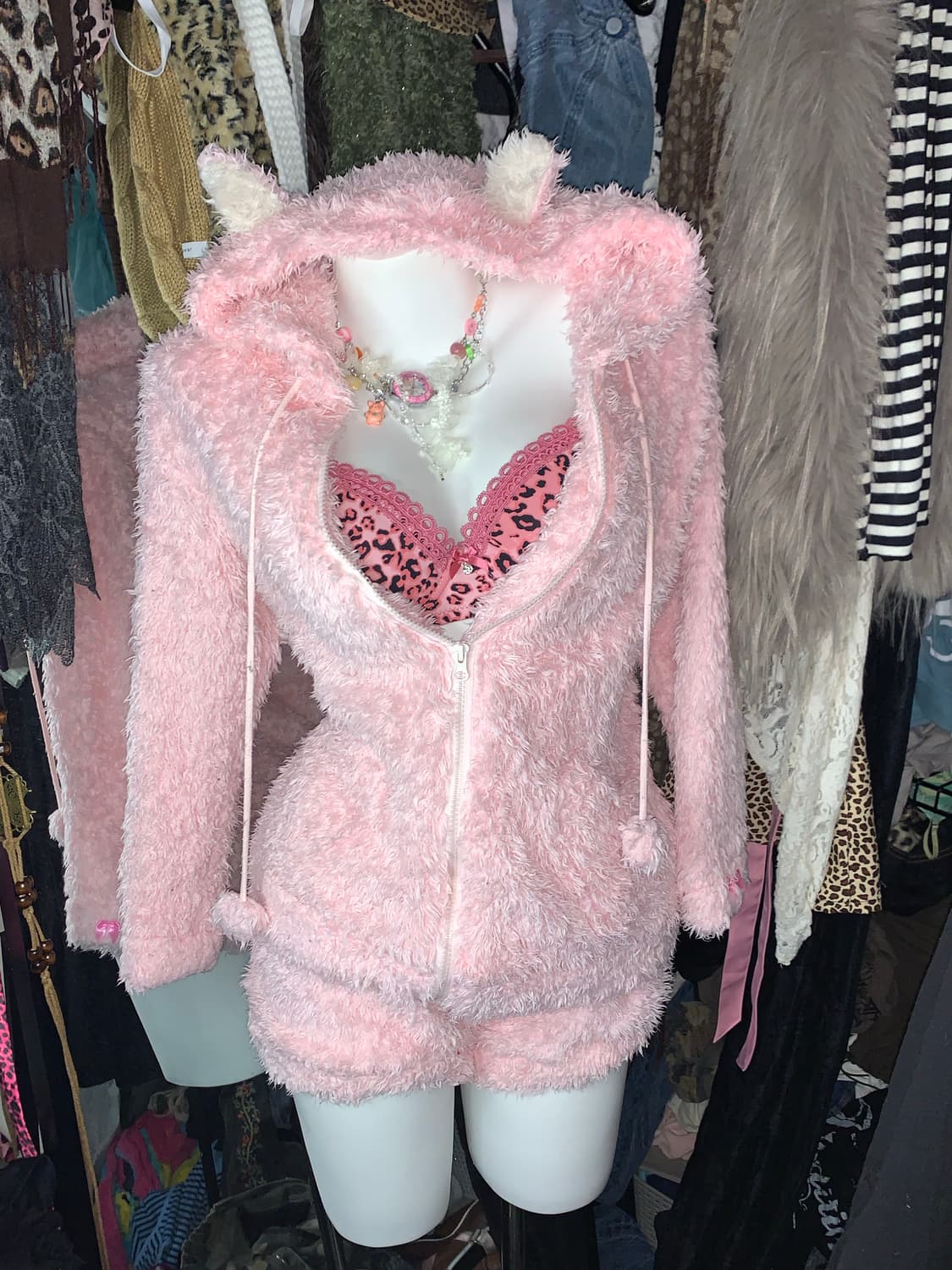 히메갸루 네코미미 퍼 후드집업 숏츠 셋업 상품이미지1