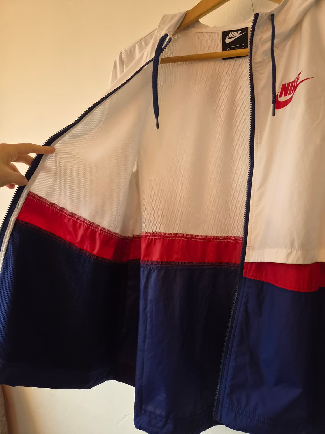 나이키 여성 배색후드바람막이점퍼 M사이즈 상품이미지4