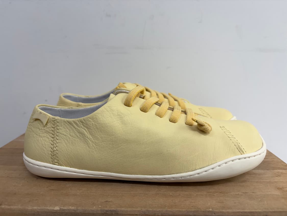 캠퍼 여성 스니커즈 245 상품이미지1