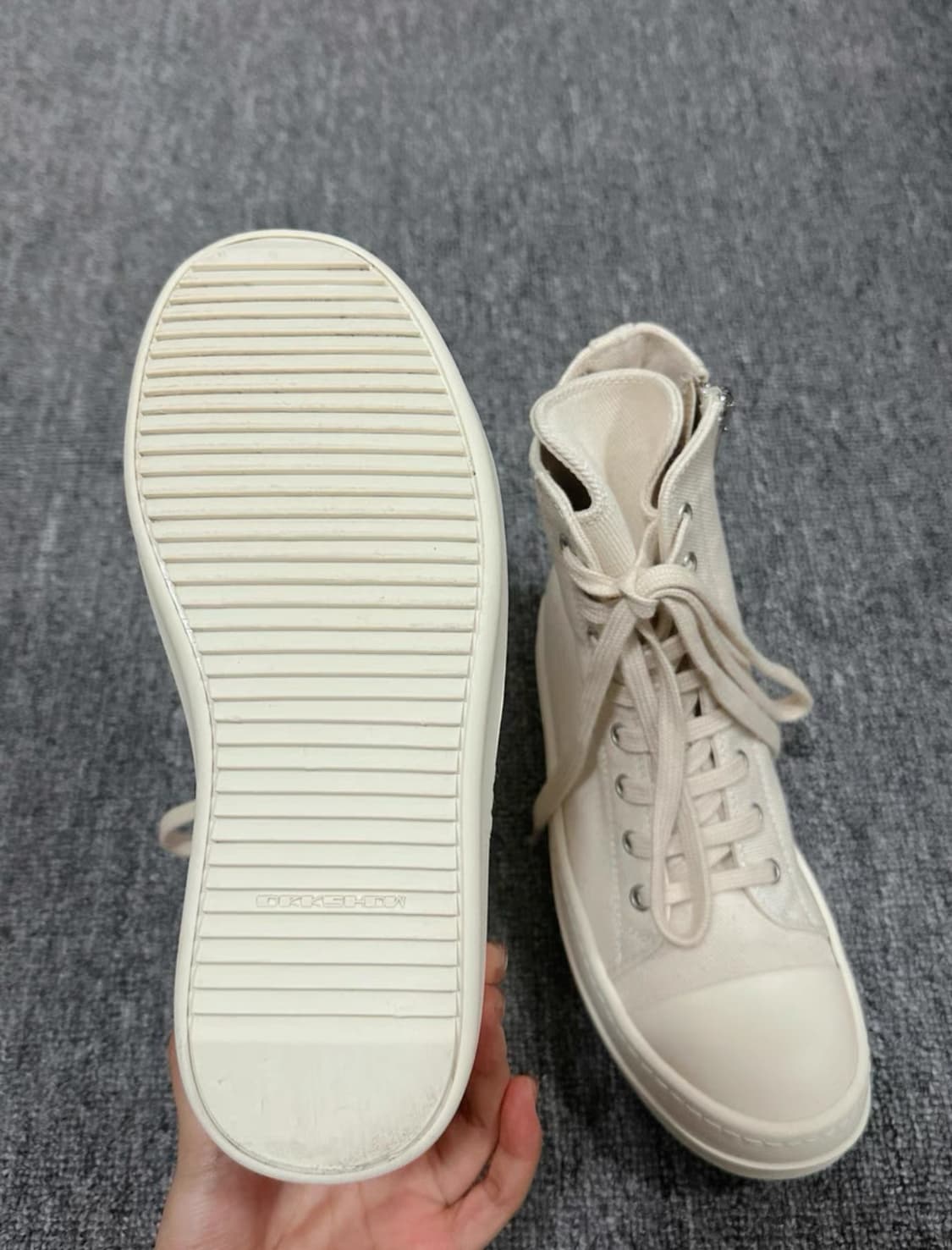 릭오웬스 다크쉐도우 밀크 36 상품이미지7