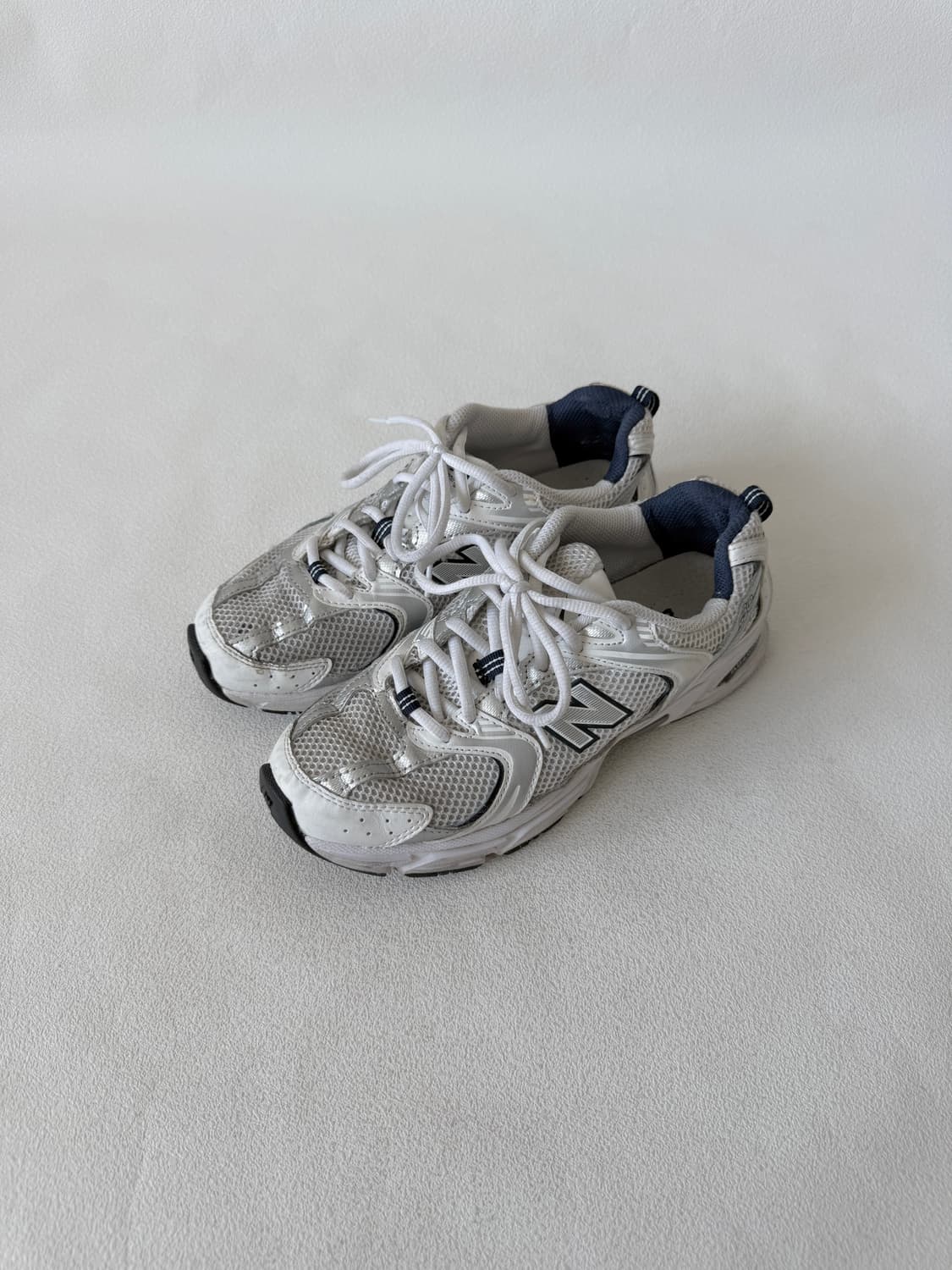 [235]뉴발란스(new balance) 530 매쉬 실버 상품이미지3