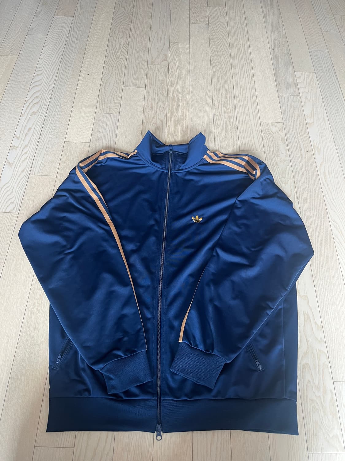 아디다스 베켄바우어 네이비 상품이미지1