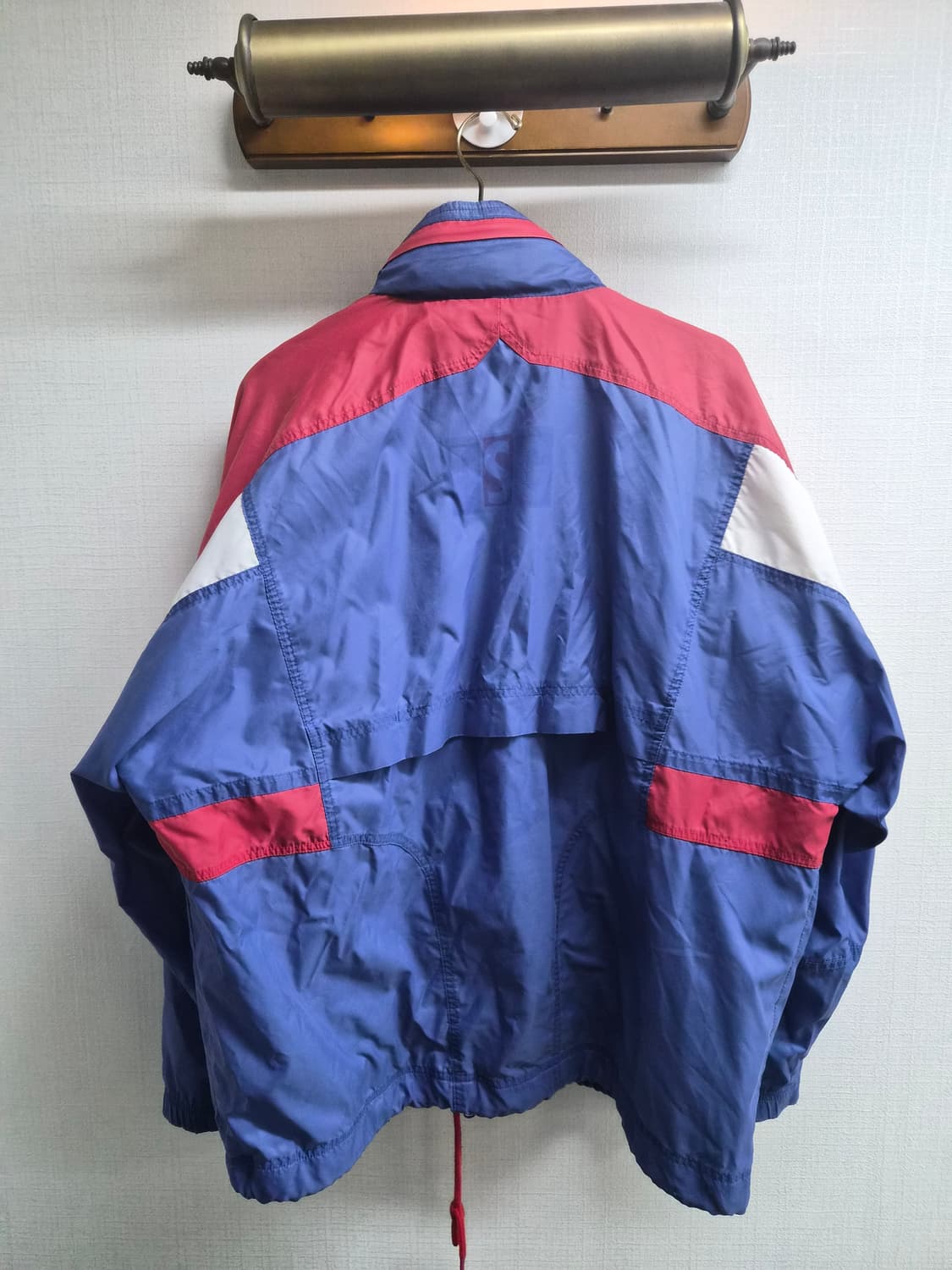 L/105) 나이키 올드스쿨 90's  파리생제르망 트랙자켓 팝니다 상품이미지2