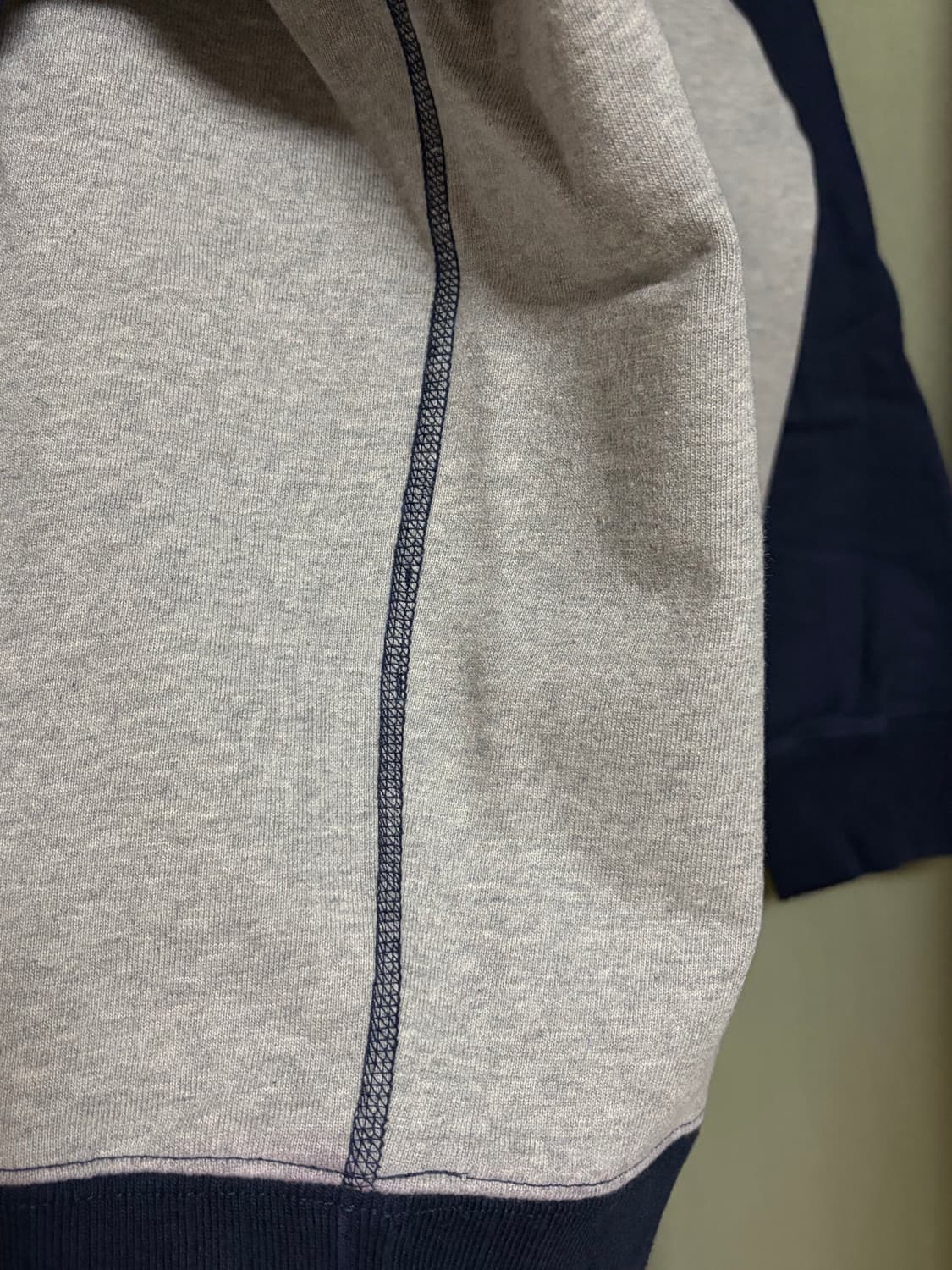 데밀 LOT55 프리덤슬리브 후드 그레이 네이비 3 상품이미지7