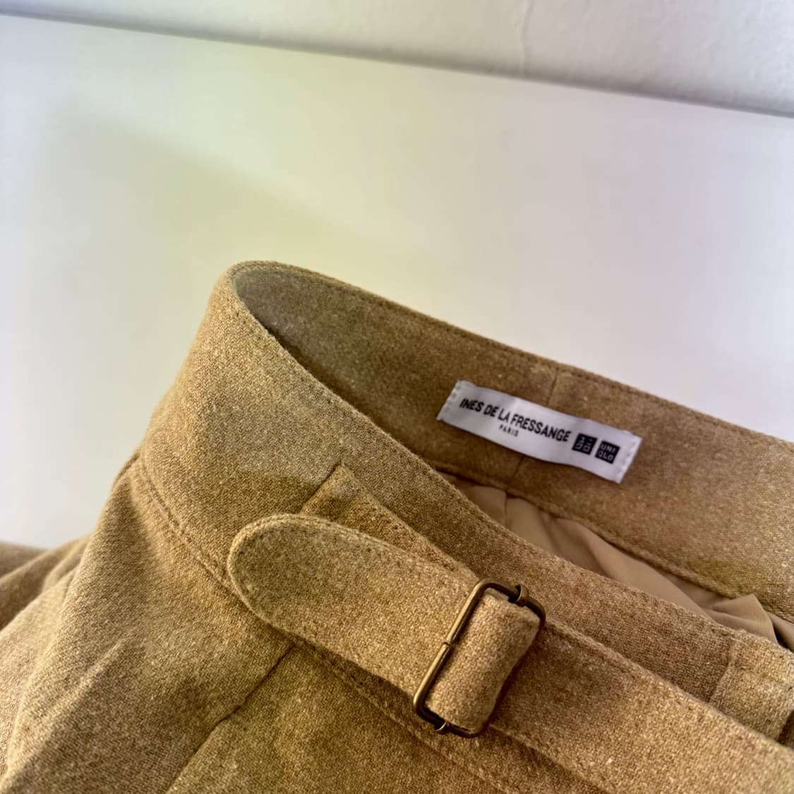 우먼L 유니클로 X 이네스 드 라 프레상쥬 베이지 하이웨스트 원턱 울슬랙 상품이미지2