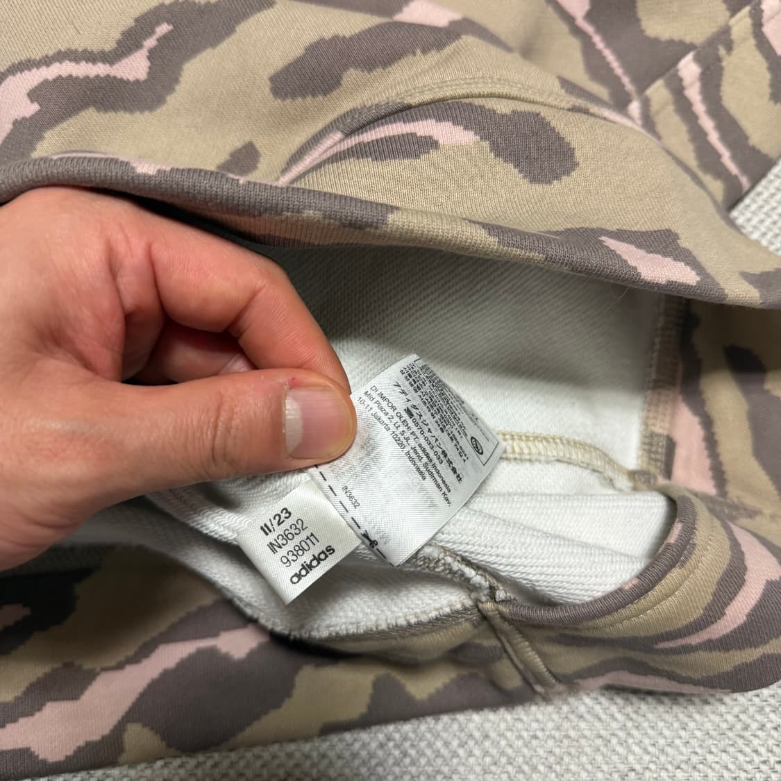 아디다스 x 스텔라 매카트니 패턴 맨투맨 상품이미지4