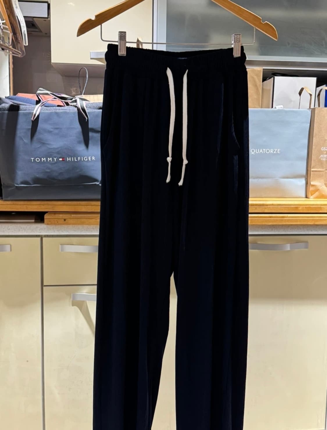 청바지, 츄리닝 등 하의 6벌 묶음 5만원 상품이미지4