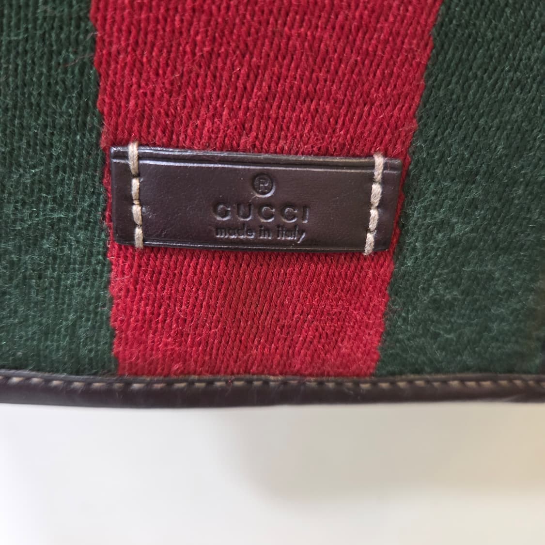 구찌 수프림 크로스백 상품이미지3