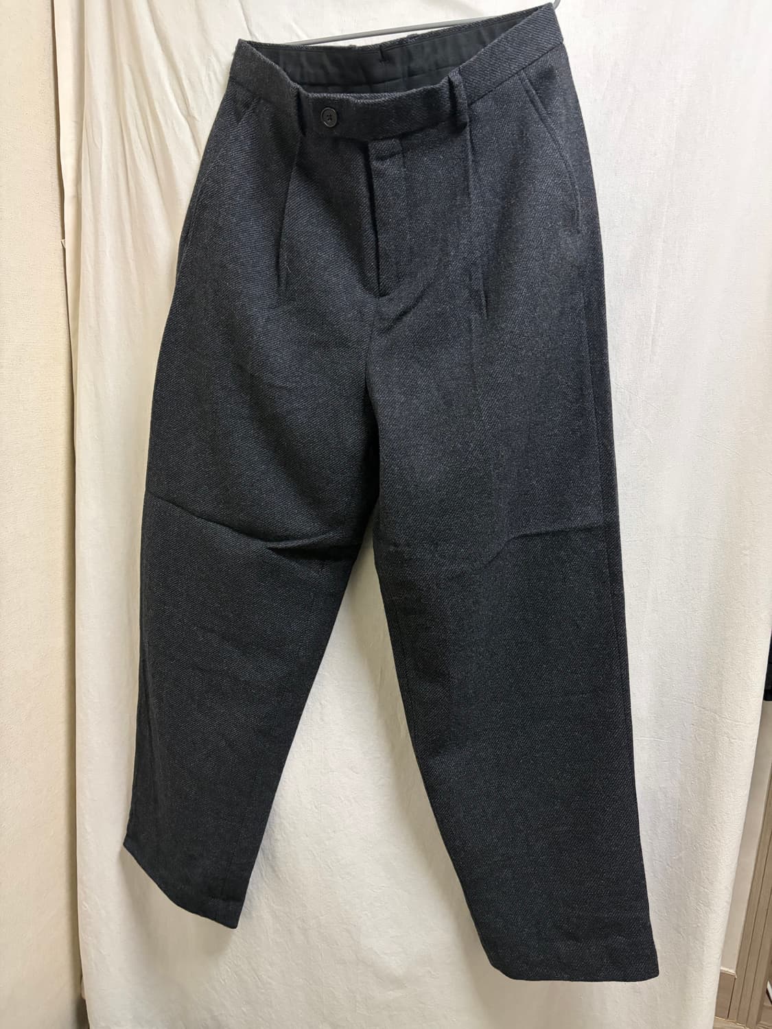 [30] 무탠다드 울 블렌드 트래디셔널 슬랙스 차콜그레이 상품이미지2