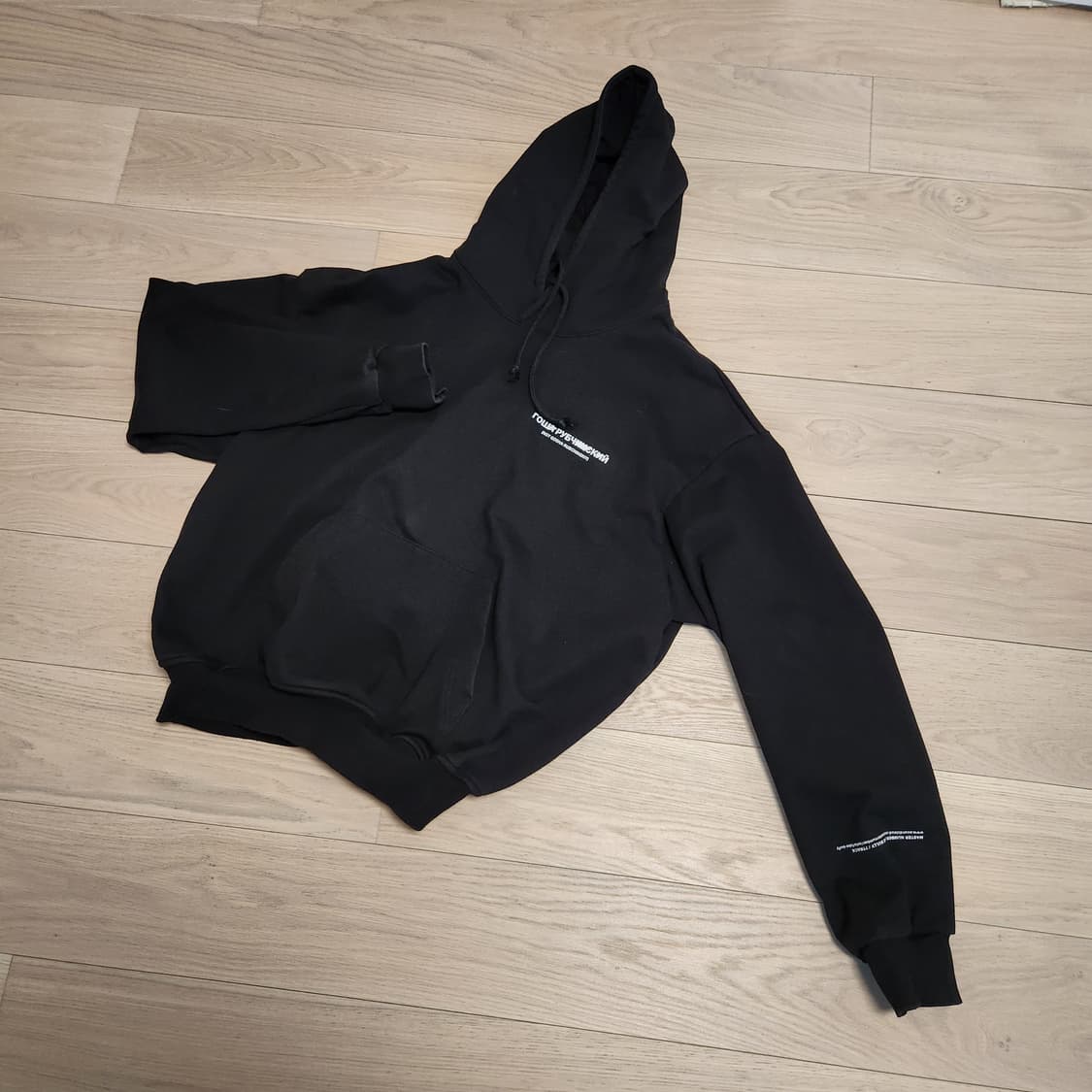 마스터넘버 고샤 패러디 후드티 상품이미지2