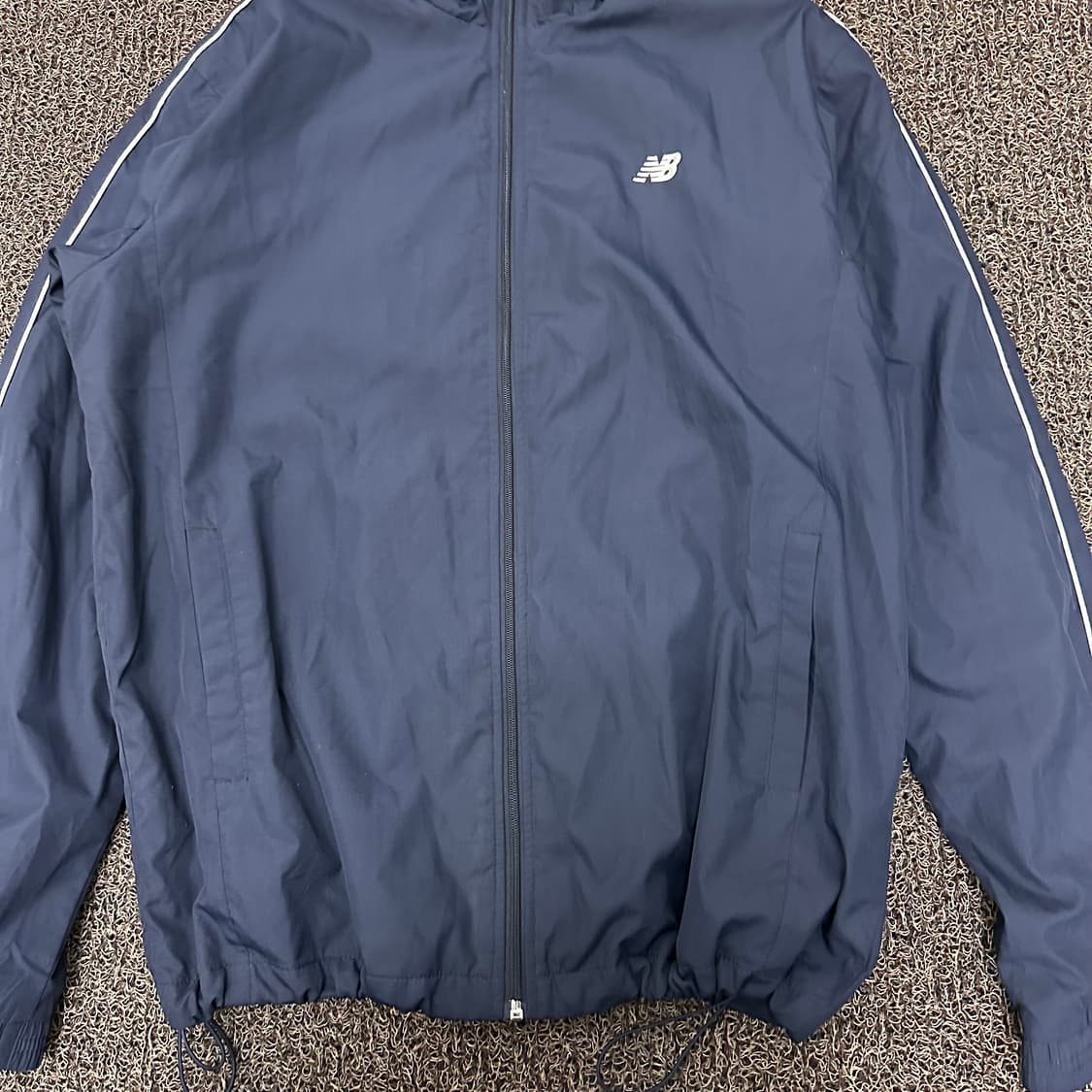 뉴발란스 바람막이 자켓 네이비 105(XL) 상품이미지3