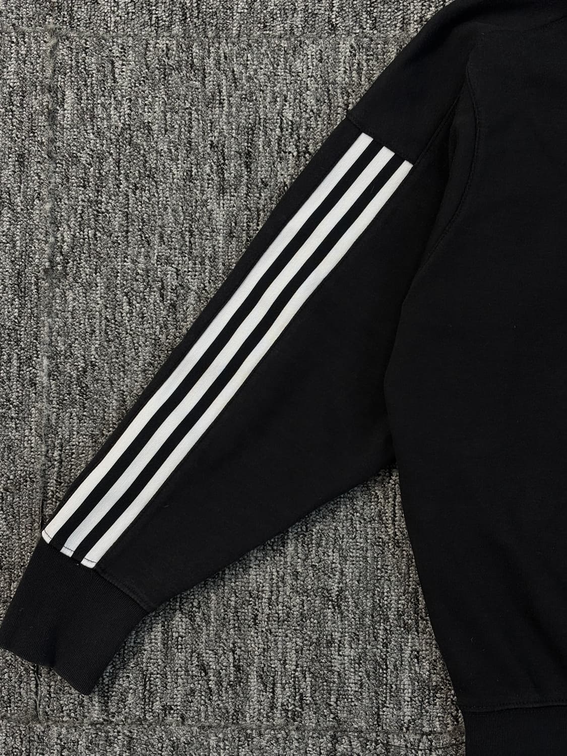 아디다스 하프집업 맨투맨 상품이미지6