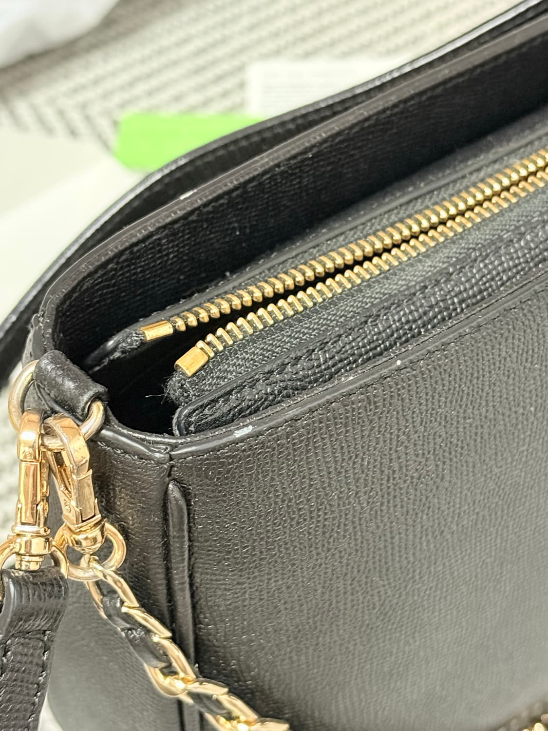 루이까또즈 크로스백 상품이미지4