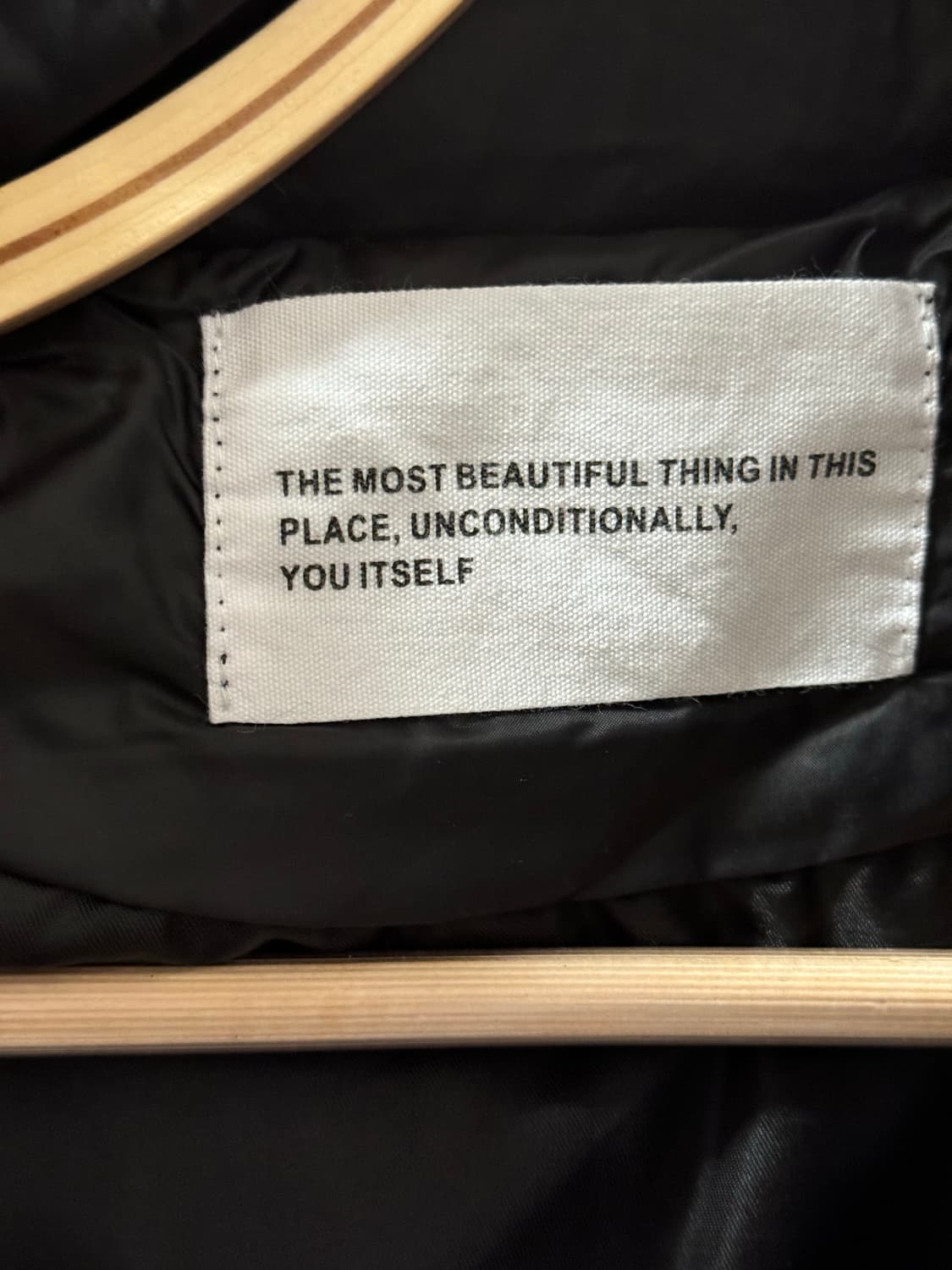 플레이스스튜디오 패딩 자켓 블랙 상품이미지3