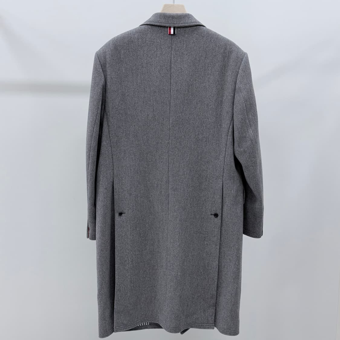 [S+급/2] 톰브라운 클래식 체스터필드 코트 그레이 상품이미지4