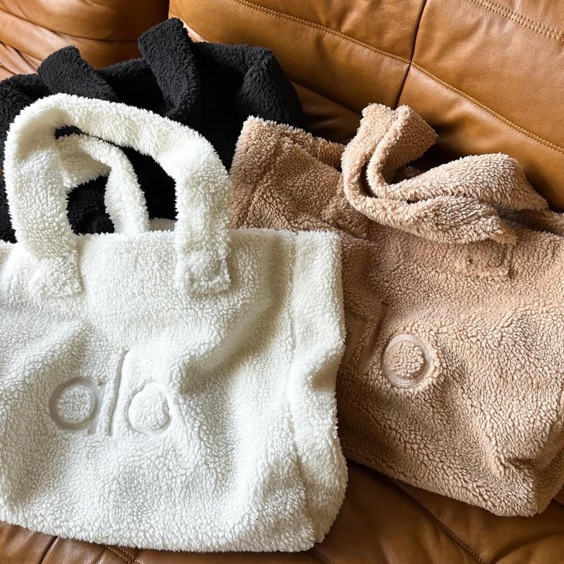 알로 쉐르파 도트백 - white 상품이미지3