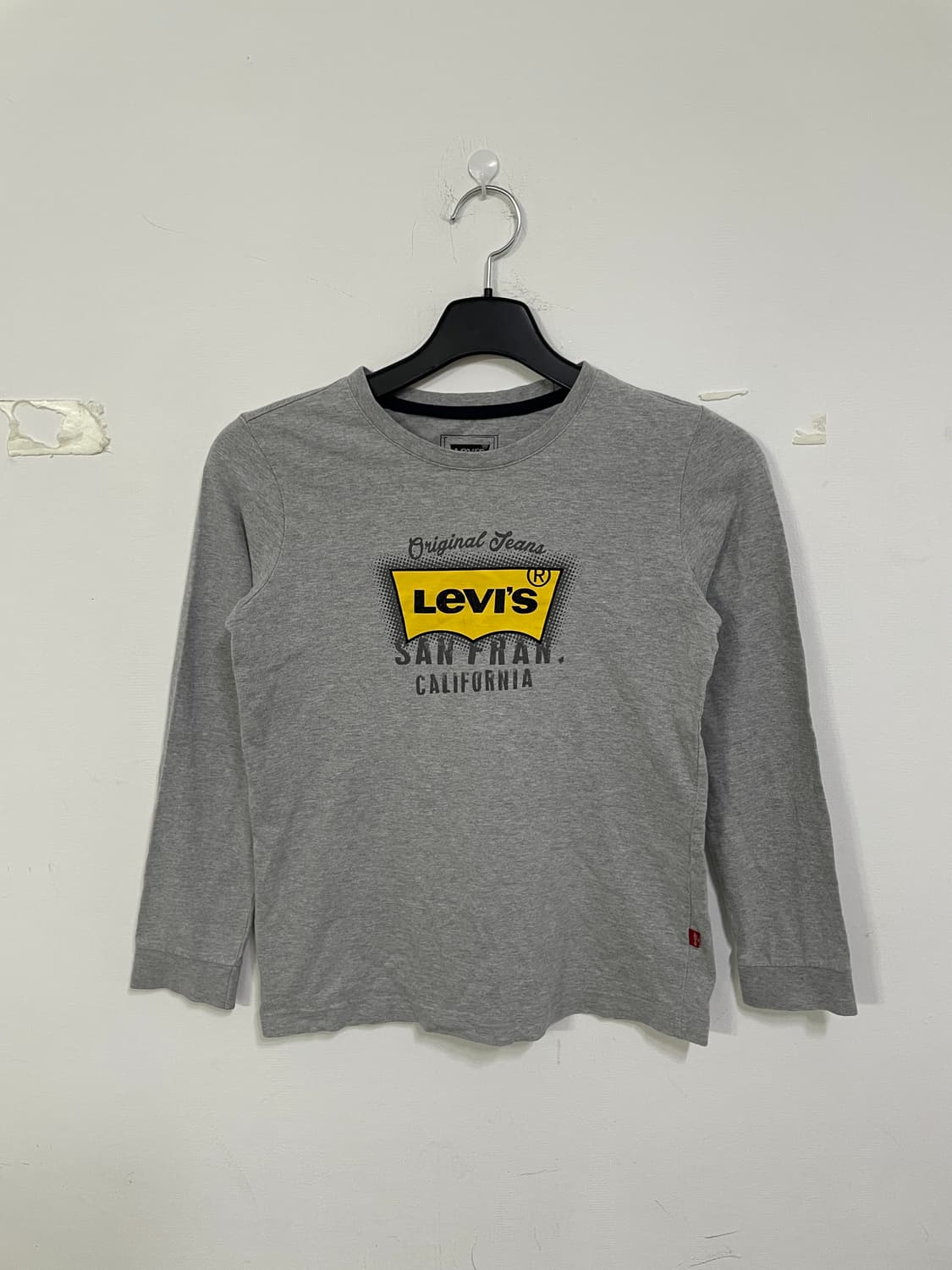 리바이스 긴팔 티셔츠 그레이 상품이미지2