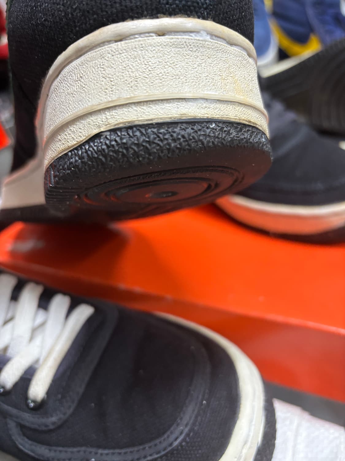 나이키 에어포스 1 하이 cvs 상품이미지5