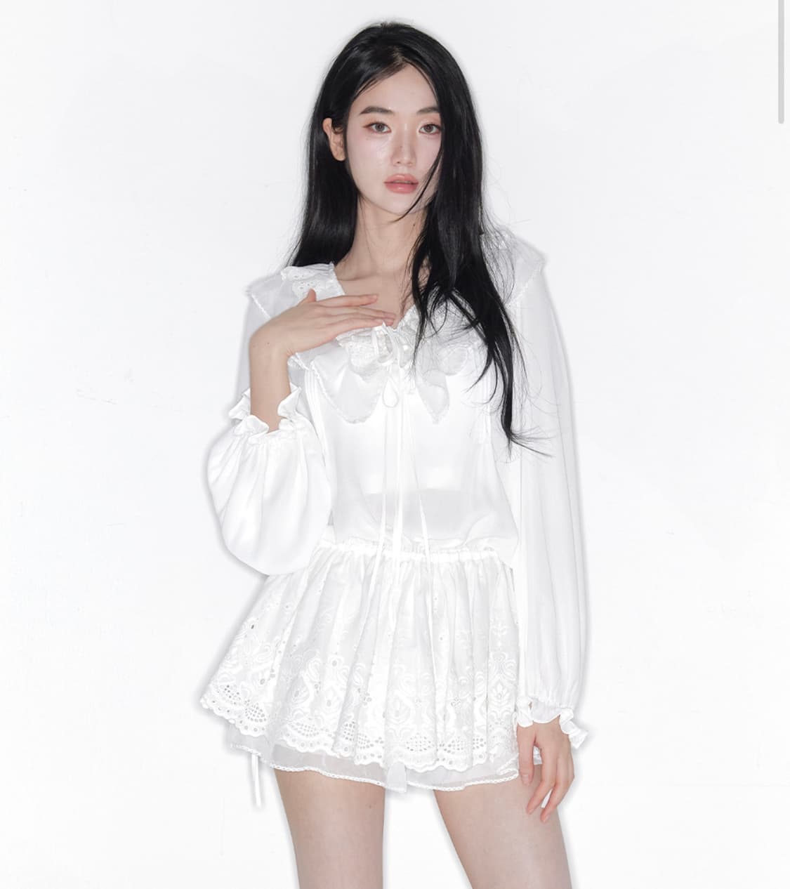 더티스 페탈 블룸 PETAL BLOOM SCALLOP DRESS 아이보리 상품이미지1