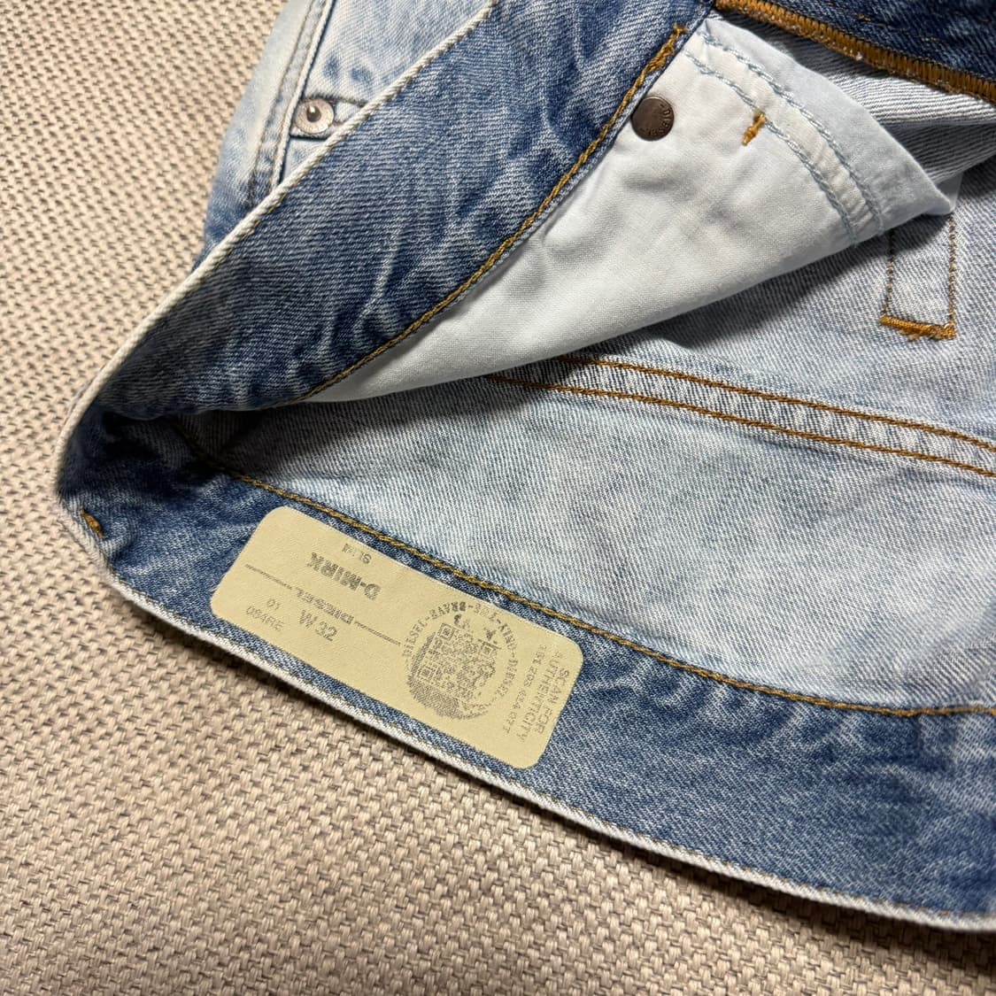 디젤(DIESEL) 워싱 데님 반바지 상품이미지7