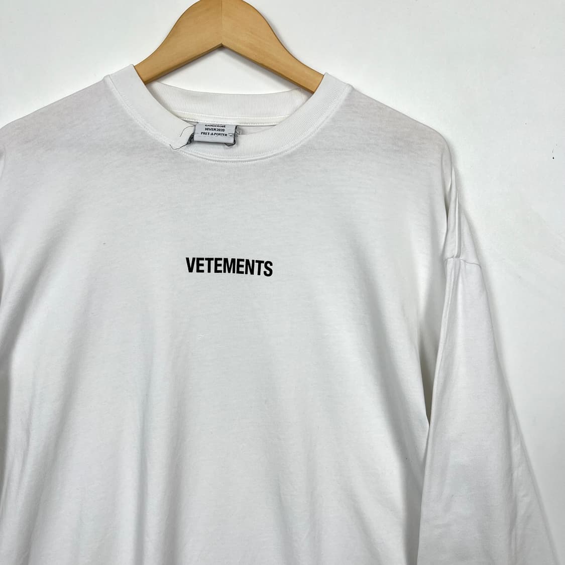 Vetements 베트멍 사이드라벨 화이트 슬리브 상품이미지2