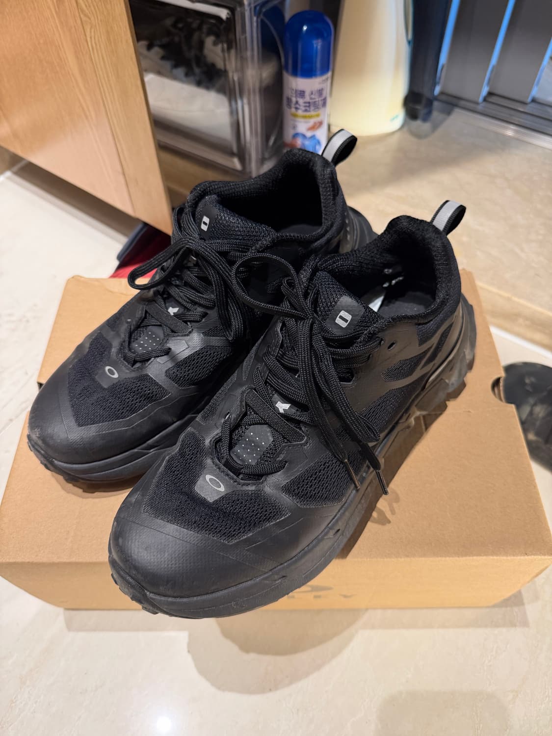 [270]오클리 라이트 브리드 트리플 블랙 상품이미지1