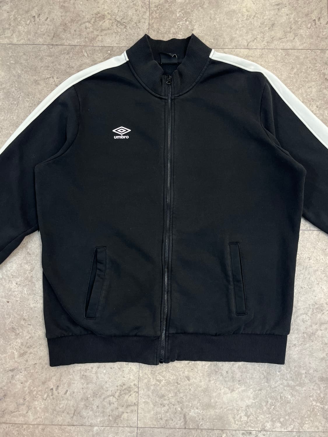 엄브로 사이드라인 기모 져지 블랙 3XL #csz4113 상품이미지4