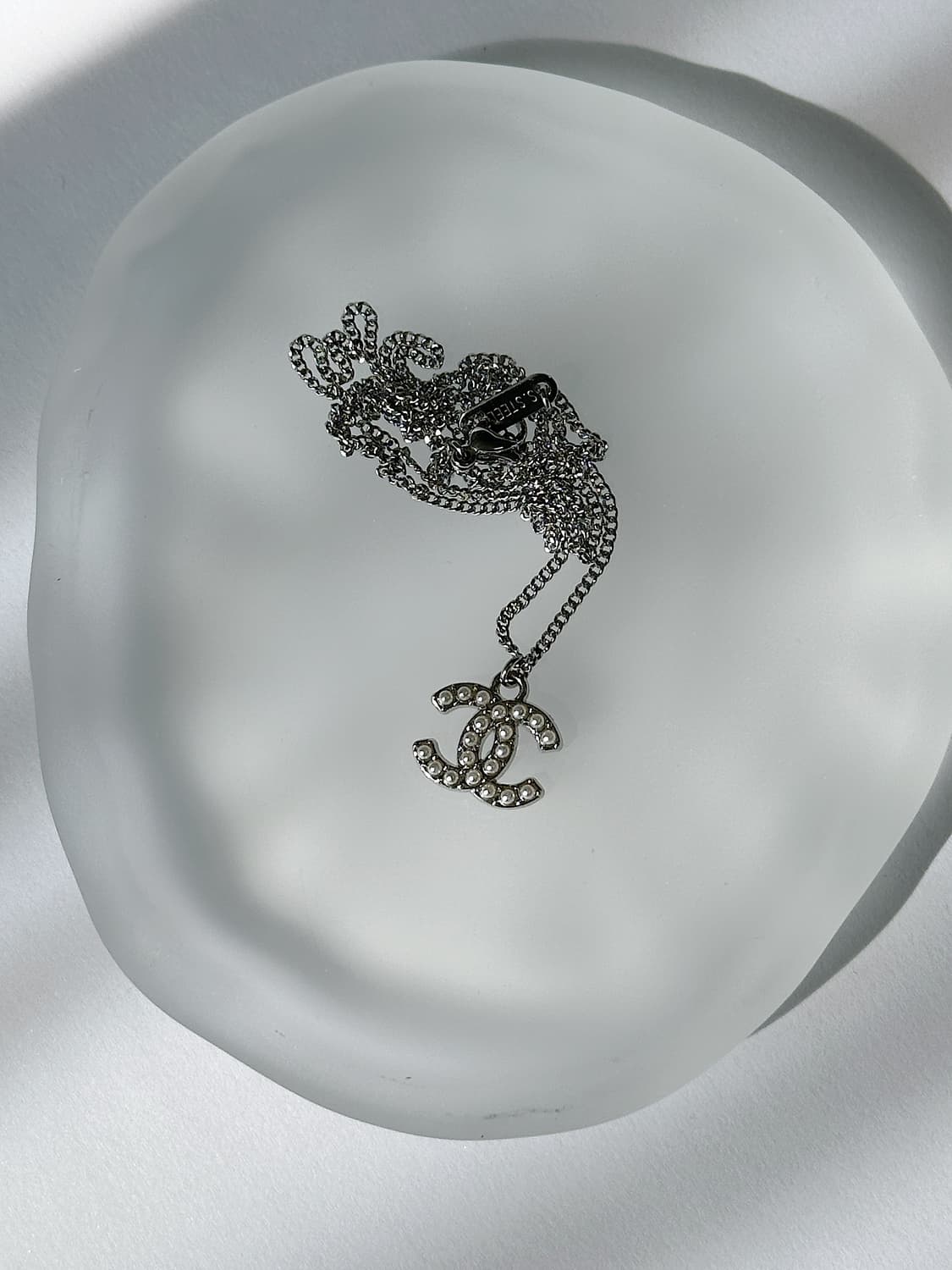 샤넬 cc로고 진주포인트 업사이클링 목걸이 실버 상품이미지2