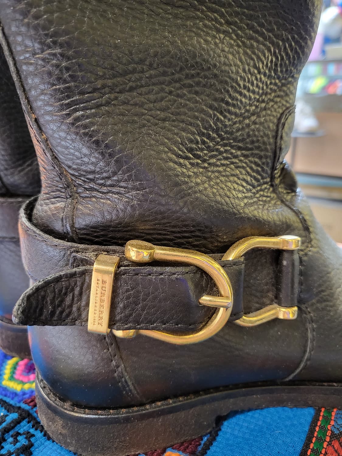 버버리 레더 롱부츠 상품이미지4