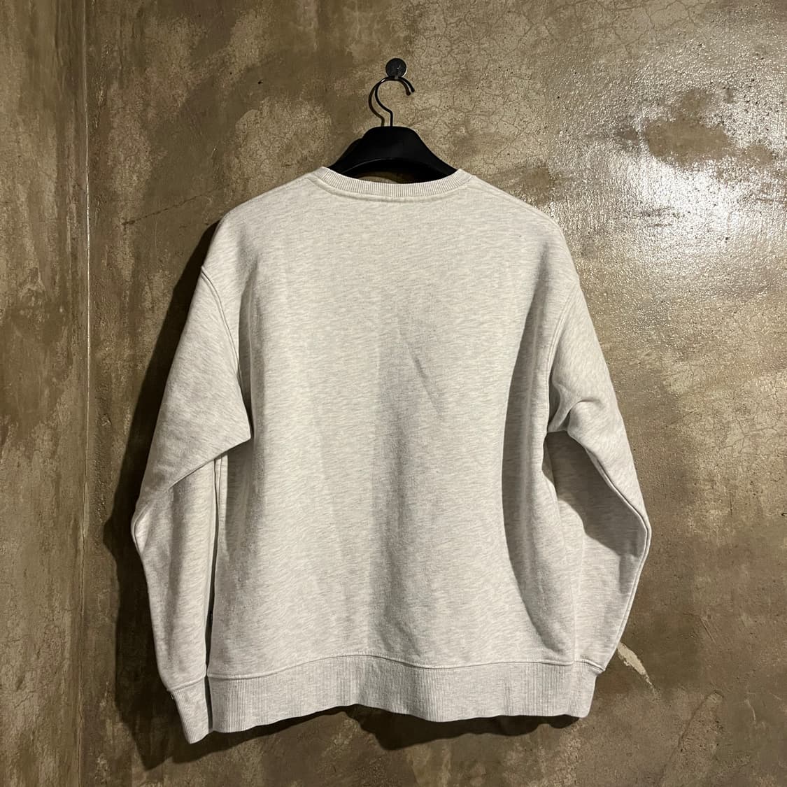 로맨틱크라운 맨투맨 상품이미지4