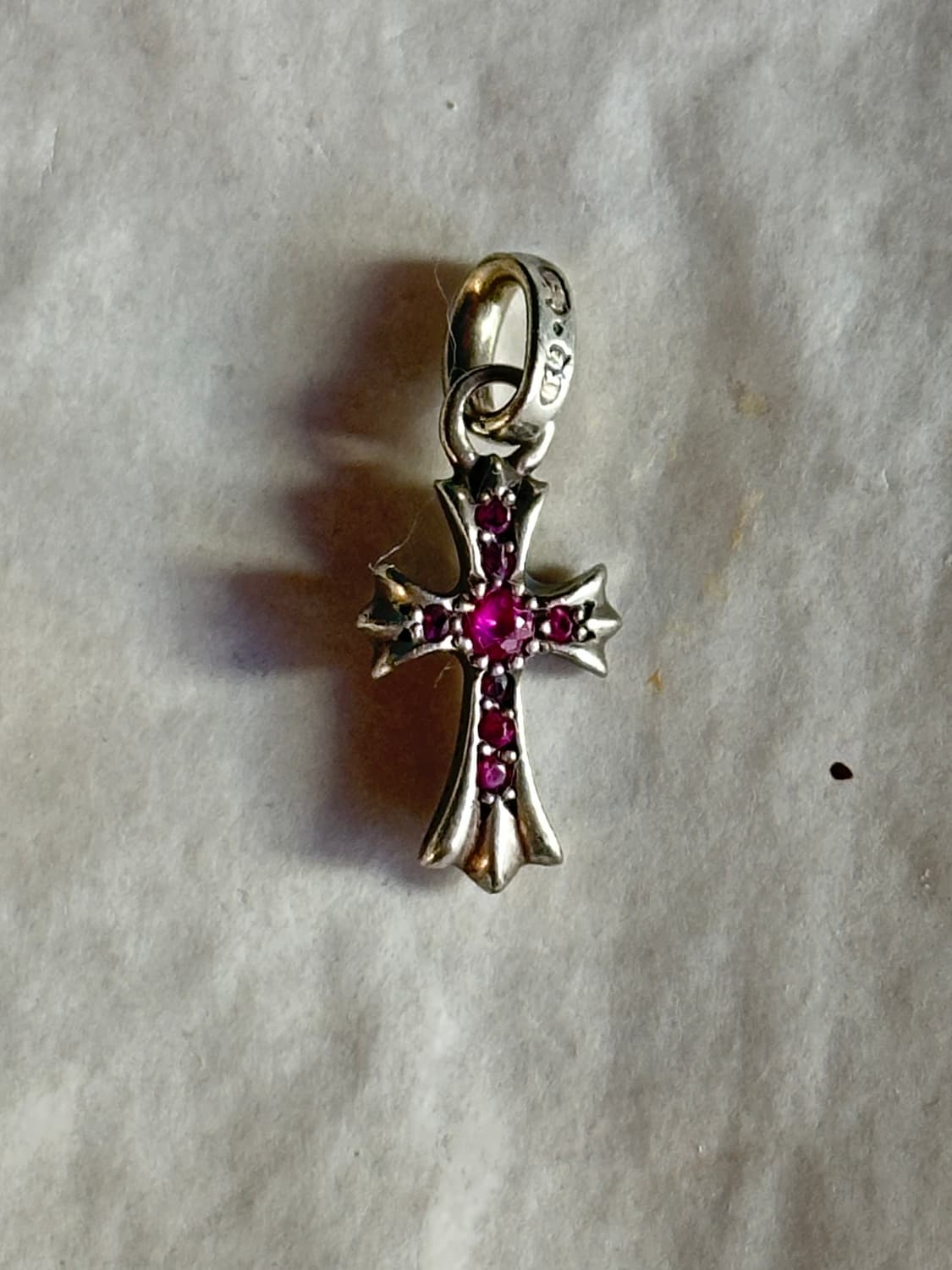 크롬하츠 타이니 크로스 베이비 풀파베 루비 상품이미지1