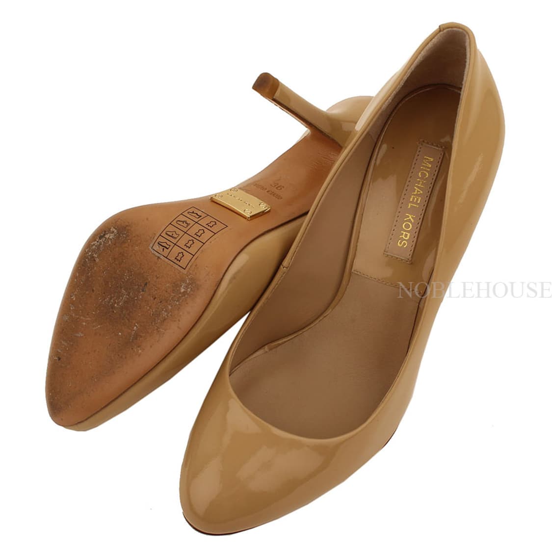 마이클코어스 골드베이지 페이던트 펌프스 36 상품이미지4