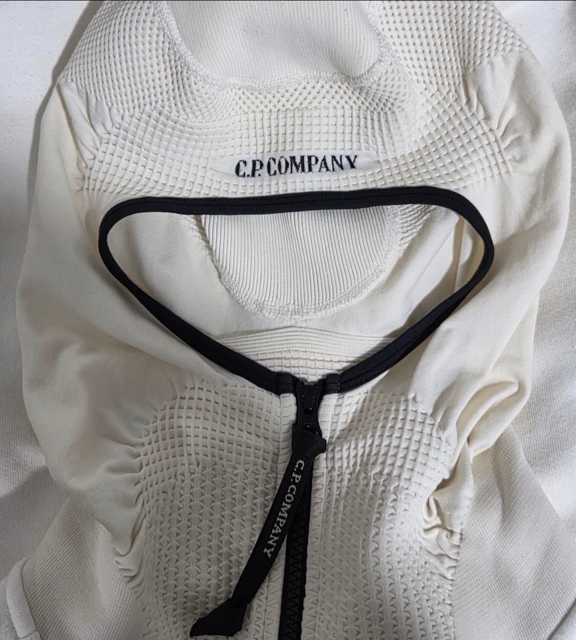 cp컴퍼니 고글 후드 집업 상품이미지4