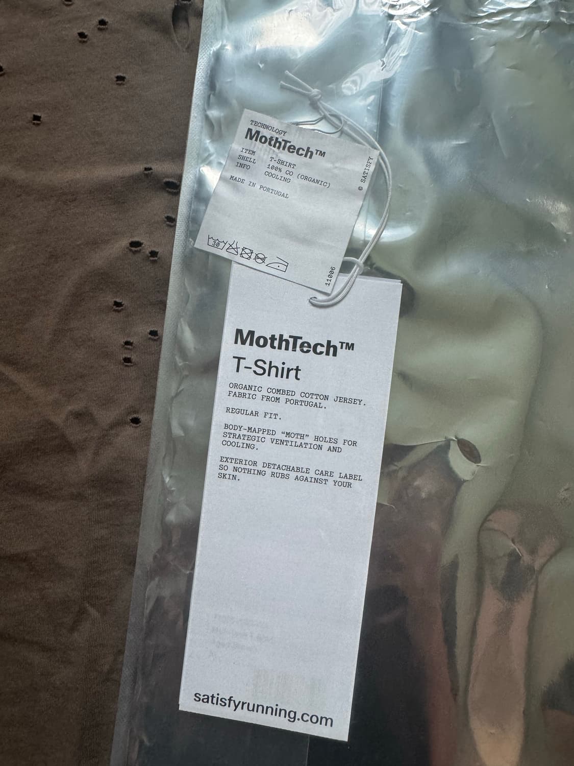 SATISFY 티 상품이미지3