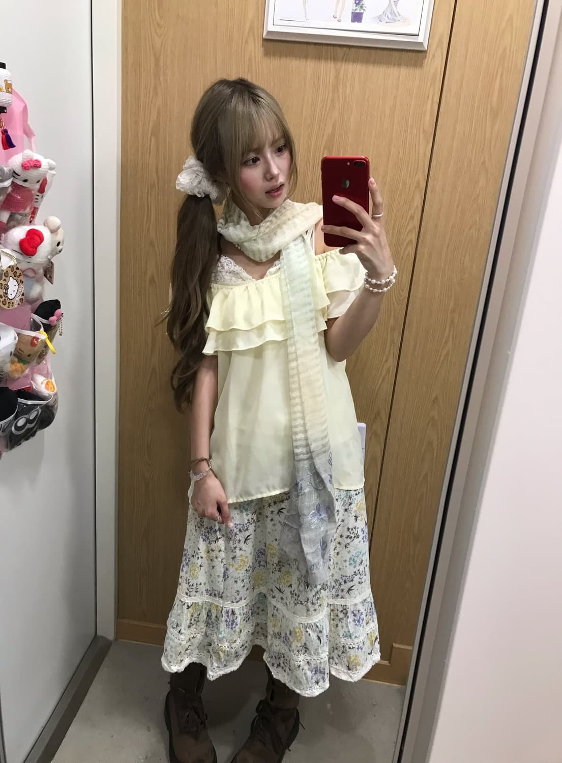 데일리 니혼진 오프숄더 블라우스 잔꽃 컬러칩 코디세트 상품이미지4