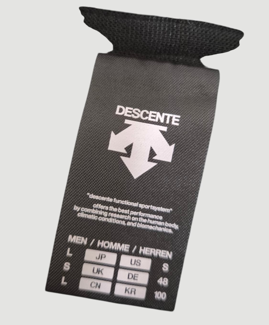 [95~100]데상트 아우디 플리스자켓 상품이미지5