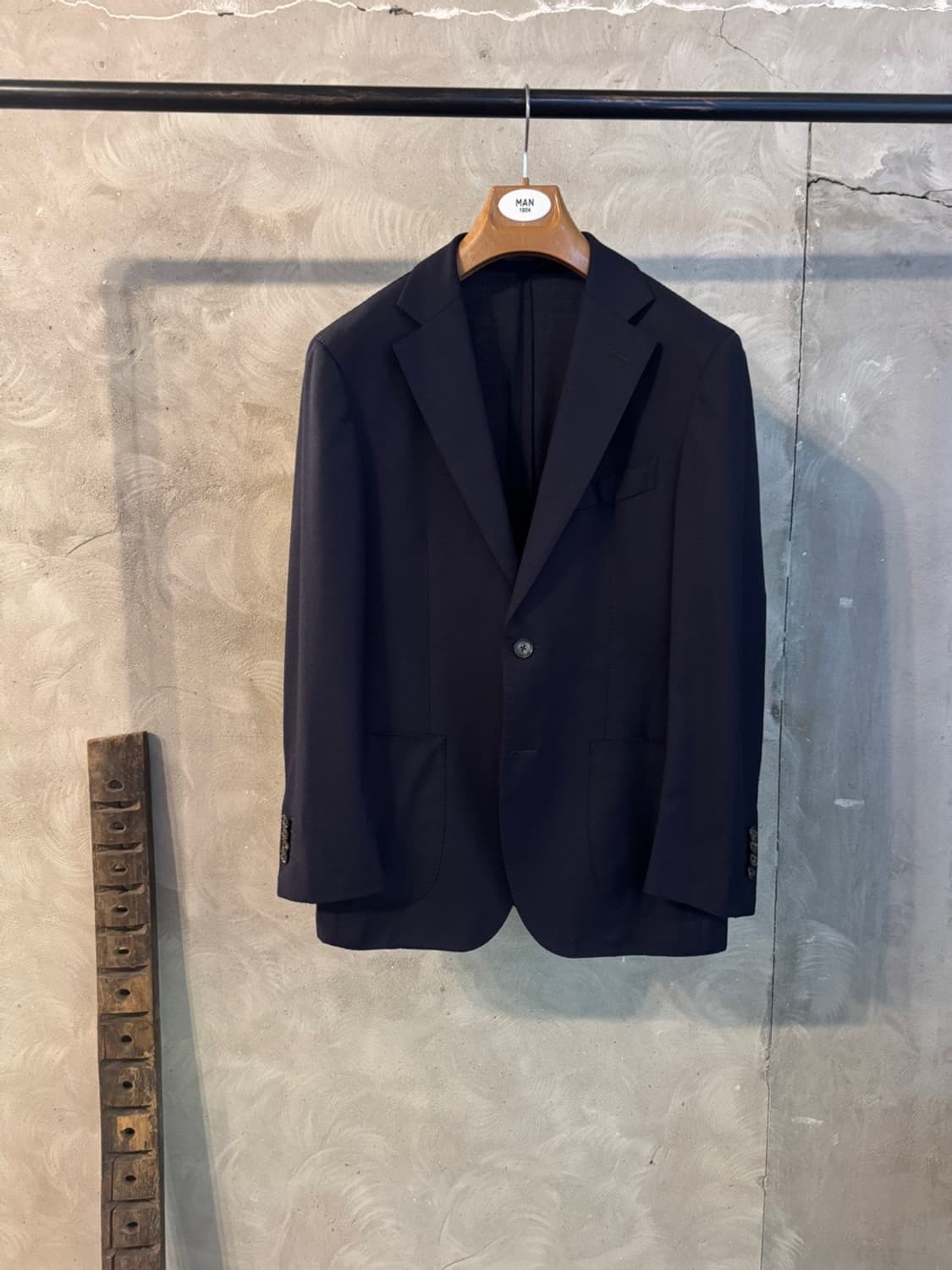 수트 서플라이 REDA 셋업 수트 38s 상품이미지2