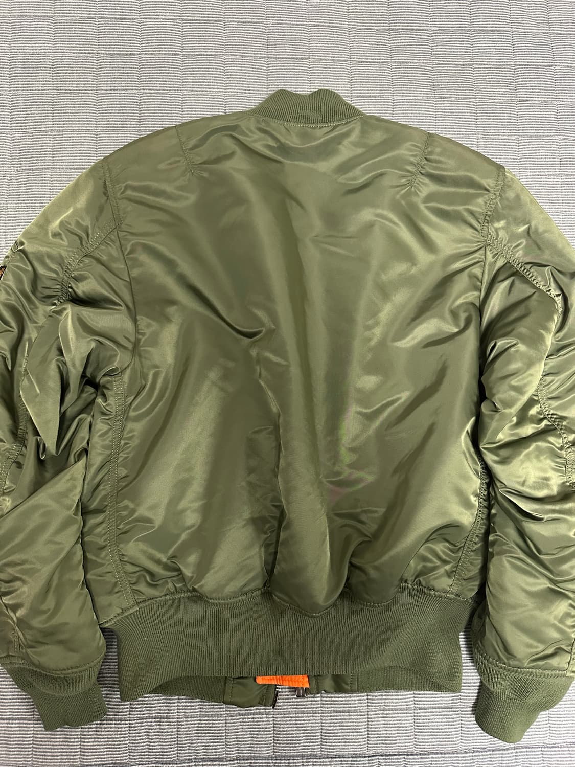 알파인더스트리 ma-1  레귤러핏 카키 M 상품이미지3