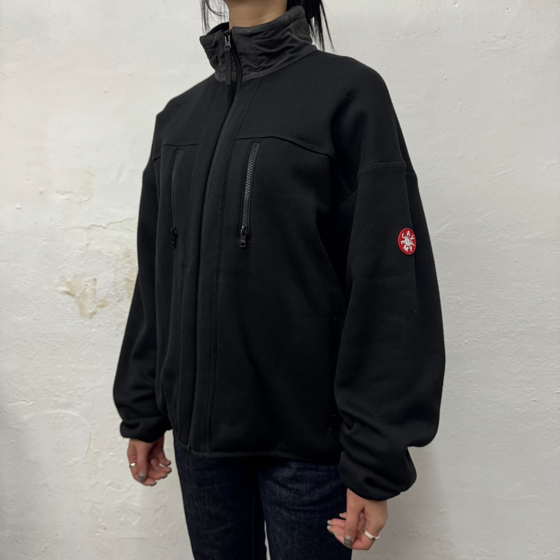 카브엠트(CAVEMPT) 21ss 블랙컬러 퓨리 백 소프트쉘 자켓 상품이미지1